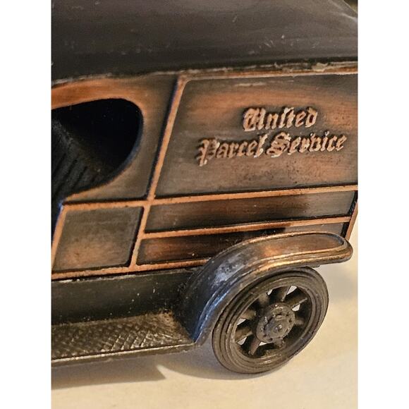 Miniature Copper Pencil Sharpener Delivery Truck United Parcel Service - Picture 8 of 9